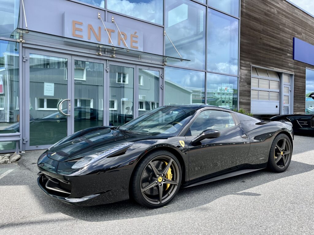 Ferrari 458 Spyder 4.5 V8, 570 hk, 2014 - Image 12